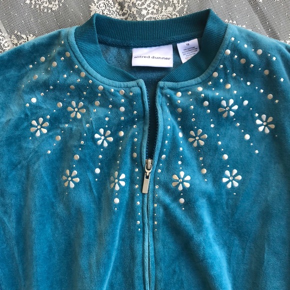 Alfred Dunner full zipper jacket from Macy's - Picture 2 of 2